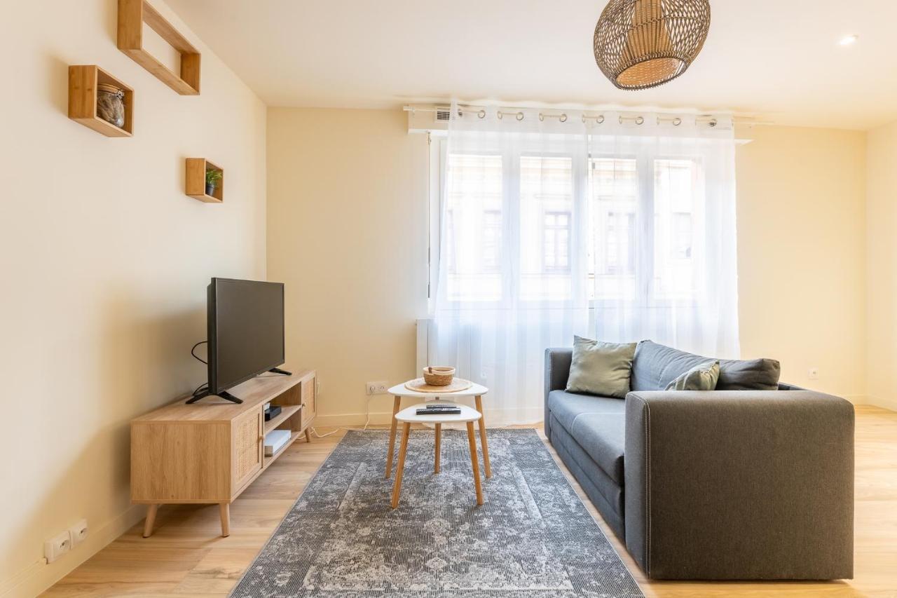 Le Chic - Appartement Elegant & Cosy En Hyper-Centre De 두에 외부 사진